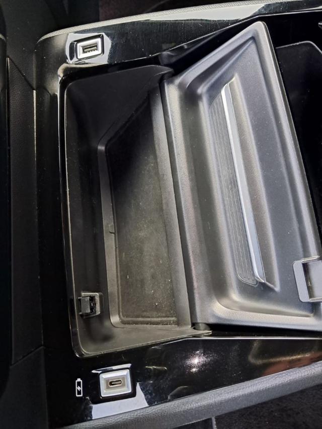 PEUGEOT 2008 usata, con Chiusura centralizzata