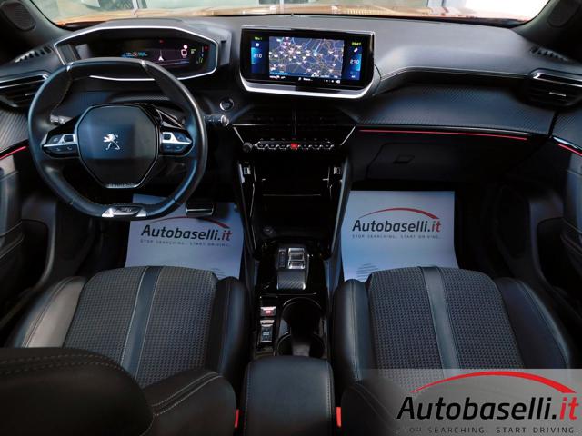 PEUGEOT 2008 usata, con Volante in pelle