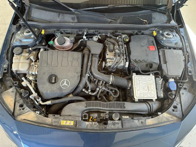 MERCEDES-BENZ CLA 250 usata, con Chiusura centralizzata