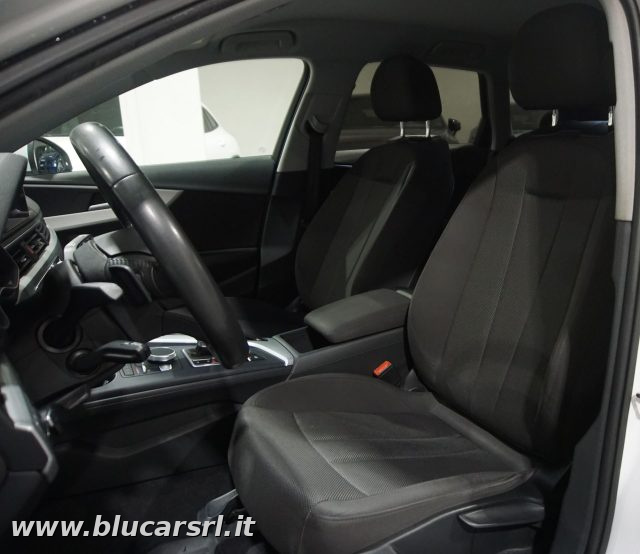 AUDI A4 usata, con Autoradio