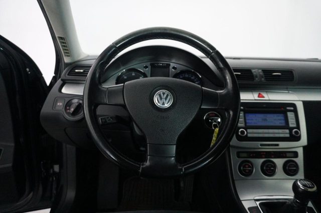 VOLKSWAGEN Passat usata, con Cerchi in lega