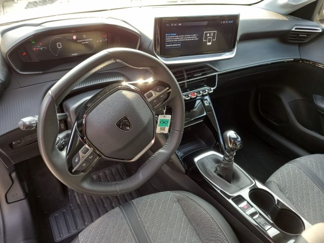 PEUGEOT 208 usata, con Specchietti laterali elettrici