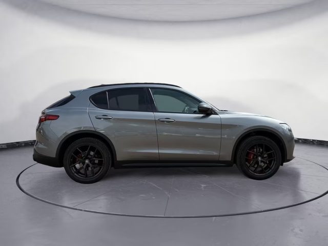 ALFA ROMEO Stelvio usata, con Airbag Passeggero
