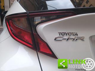 TOYOTA C-HR usata, con Controllo automatico clima