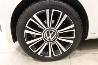 VOLKSWAGEN up! usata, con Climatizzatore