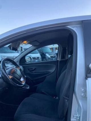 LANCIA Ypsilon usata 11