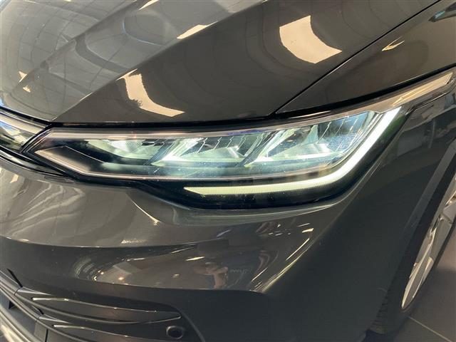 VOLKSWAGEN Golf usata, con Autoradio