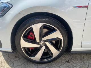 VOLKSWAGEN Golf GTI usata, con Autoradio
