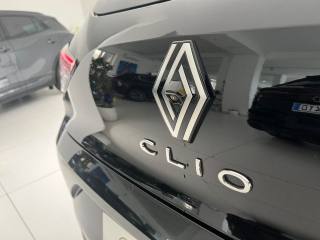 RENAULT Clio usata, con Controllo automatico clima
