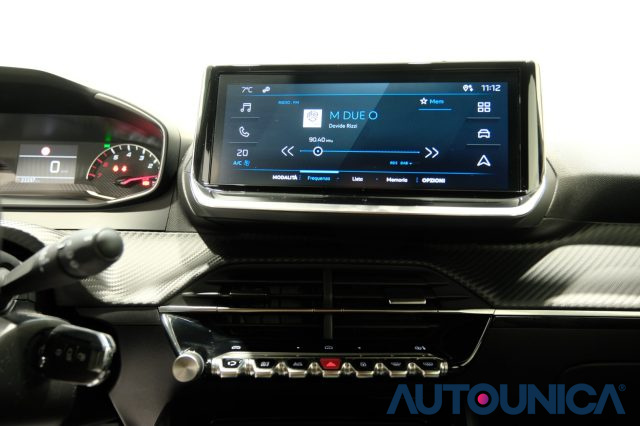 PEUGEOT 2008 usata, con Climatizzatore