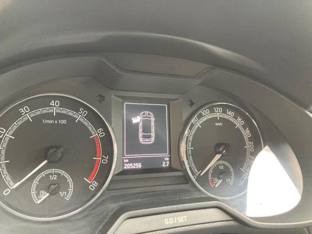 SKODA Octavia usata, con Park Distance Control