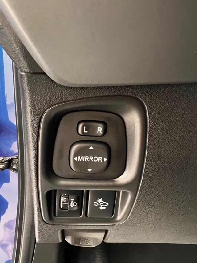 TOYOTA Aygo usata, con ESP