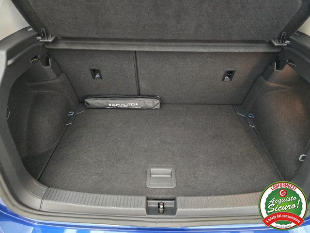 VOLKSWAGEN T-Cross usata 25