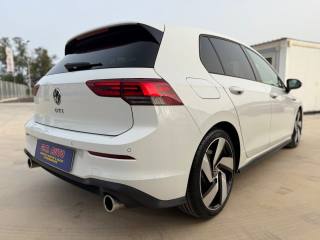 VOLKSWAGEN Golf usata, con Controllo trazione