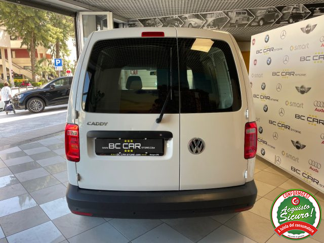 VOLKSWAGEN Caddy usata, con Autoradio