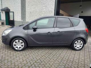OPEL Meriva usata, con Airbag