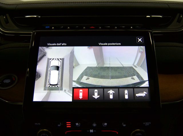 JEEP Grand Cherokee usata, con Servosterzo