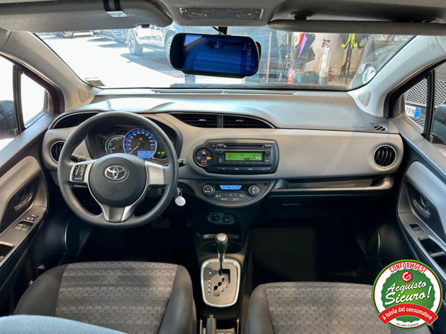 TOYOTA Yaris usata, con Controllo trazione