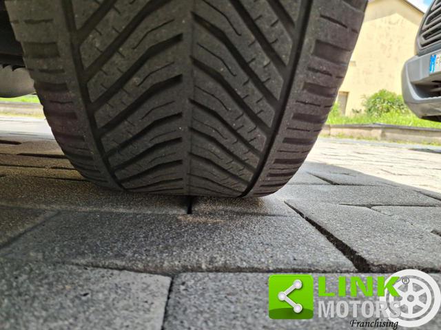 VOLKSWAGEN Golf GTI usata, con Climatizzatore