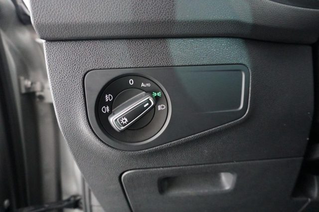 VOLKSWAGEN Tiguan usata, con Volante in pelle
