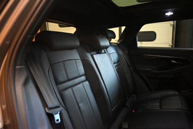 LAND ROVER Range Rover Evoque usata 34