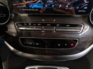 MERCEDES-BENZ V 250 usata, con Controllo elettronico della corsia