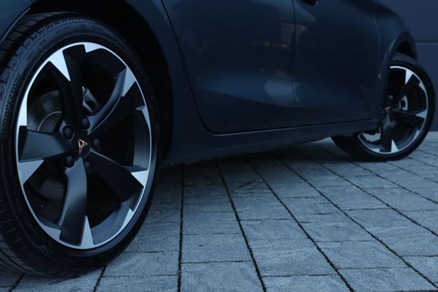 SEAT Leon usata, con Interni in pelle