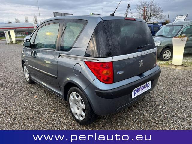 PEUGEOT 1007 usata, con Alzacristalli elettrici