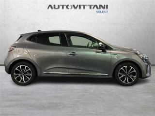 RENAULT Clio usata, con Alzacristalli elettrici