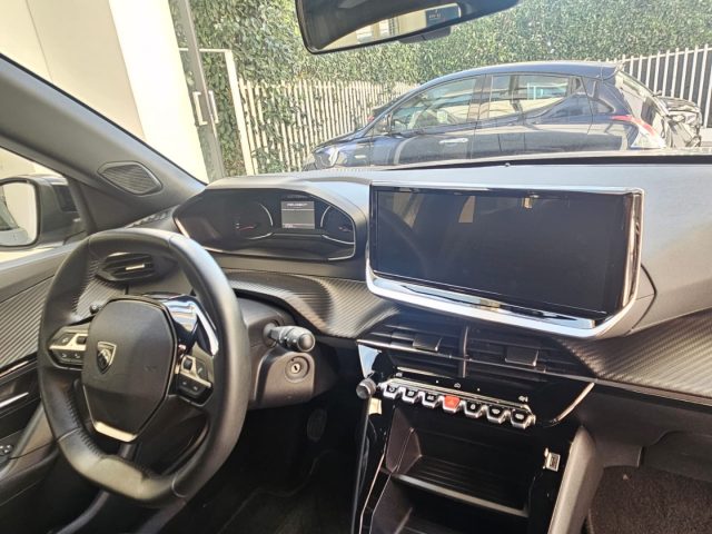 PEUGEOT 2008 usata, con Controllo trazione