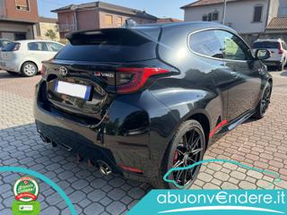 TOYOTA Yaris usata, con Autoradio