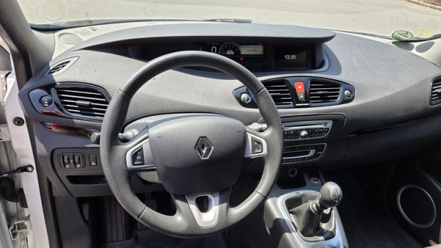 RENAULT Scenic usata, con Volante in pelle