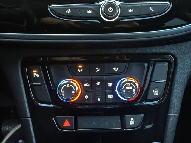OPEL Mokka X usata, con Sedile posteriore sdoppiato