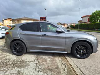ALFA ROMEO Stelvio usata, con Chiusura centralizzata