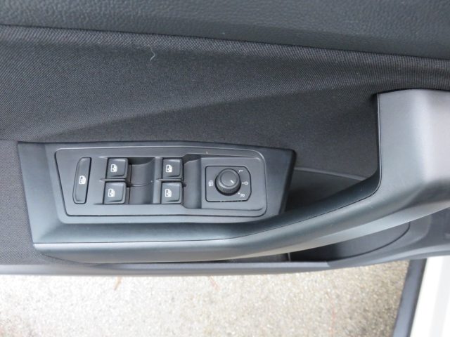 VOLKSWAGEN T-Roc usata, con Boardcomputer