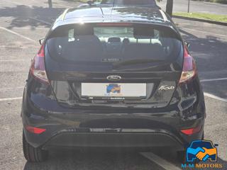 FORD Fiesta usata, con ESP