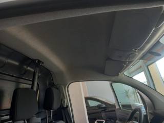 RENAULT Kangoo usata 12