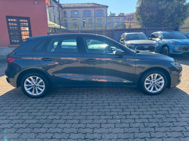 AUDI A3 usata, con Autoradio