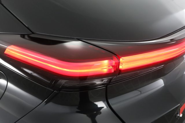 TOYOTA C-HR usata 13