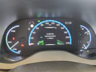 TOYOTA Yaris Cross usata, con ESP