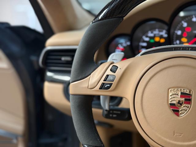 PORSCHE 911 usata, con Volante in pelle