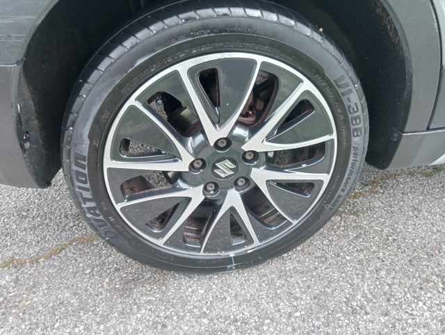 SUZUKI S-Cross usata, con Sensori di parcheggio posteriori