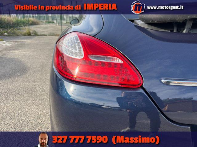 PORSCHE Panamera usata, con USB