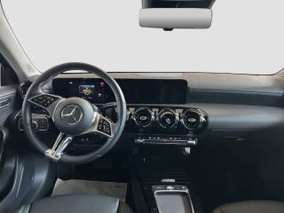 MERCEDES-BENZ A 180 usata 8