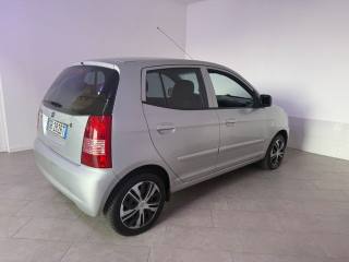 KIA Picanto usata 16
