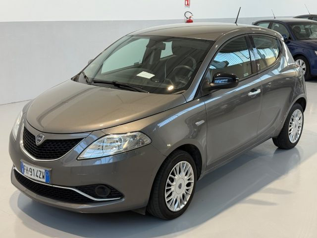 LANCIA Ypsilon usata, con ABS