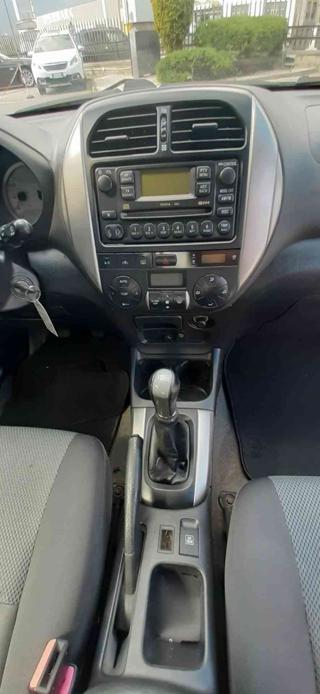 TOYOTA RAV 4 MY23 usata 23