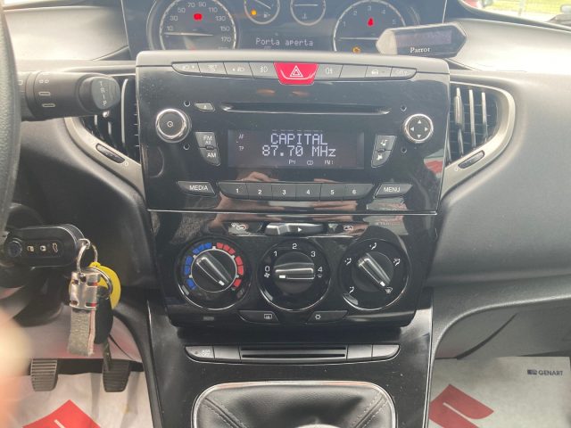 LANCIA Ypsilon usata, con Airbag testa