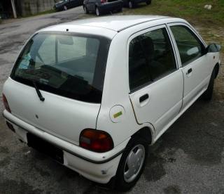 SUBARU Vivio usata 2