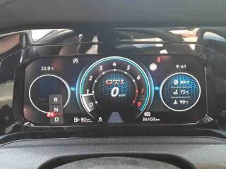 VOLKSWAGEN Golf usata, con Boardcomputer